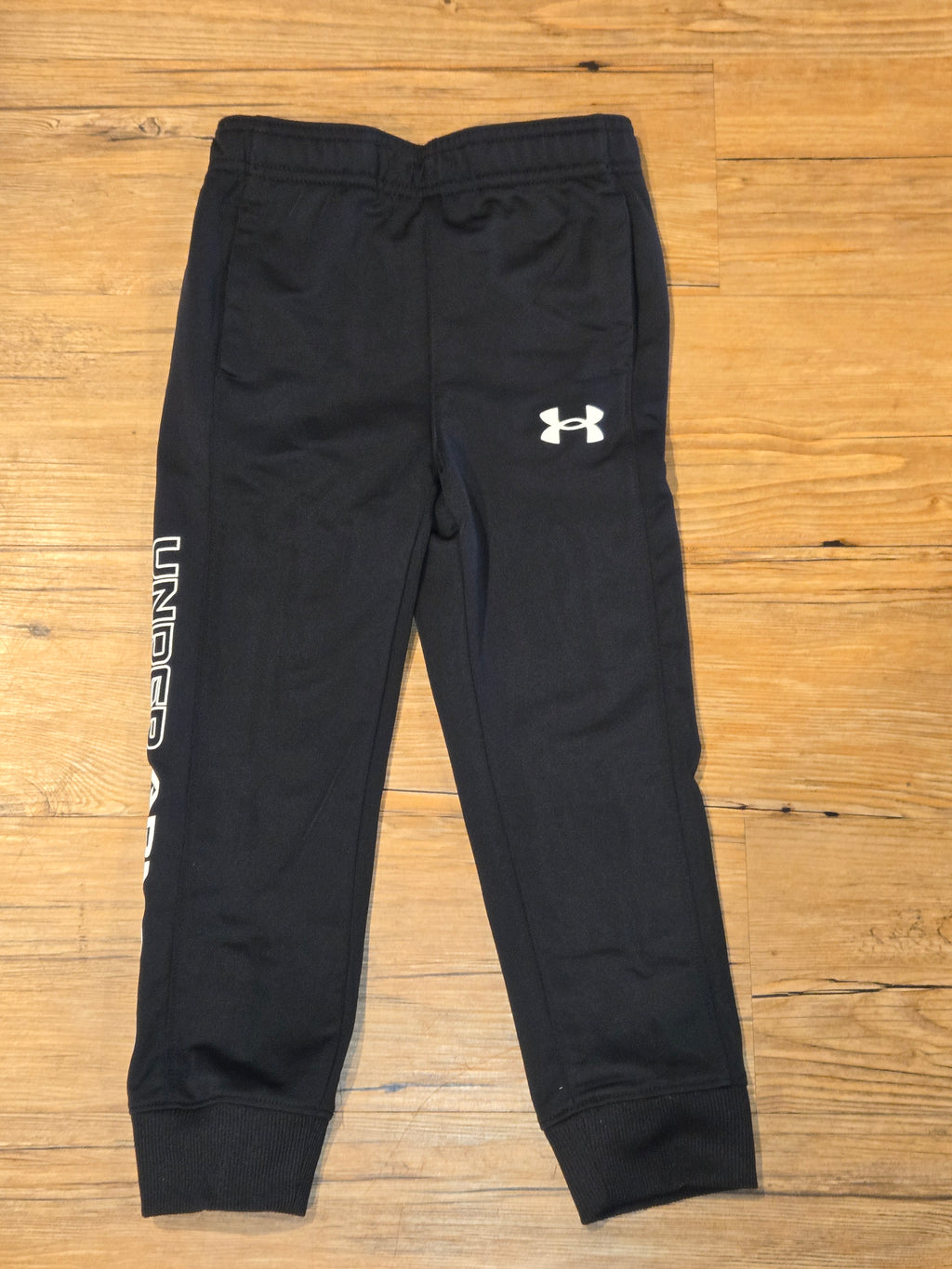 UA 001 Brawler Jogger