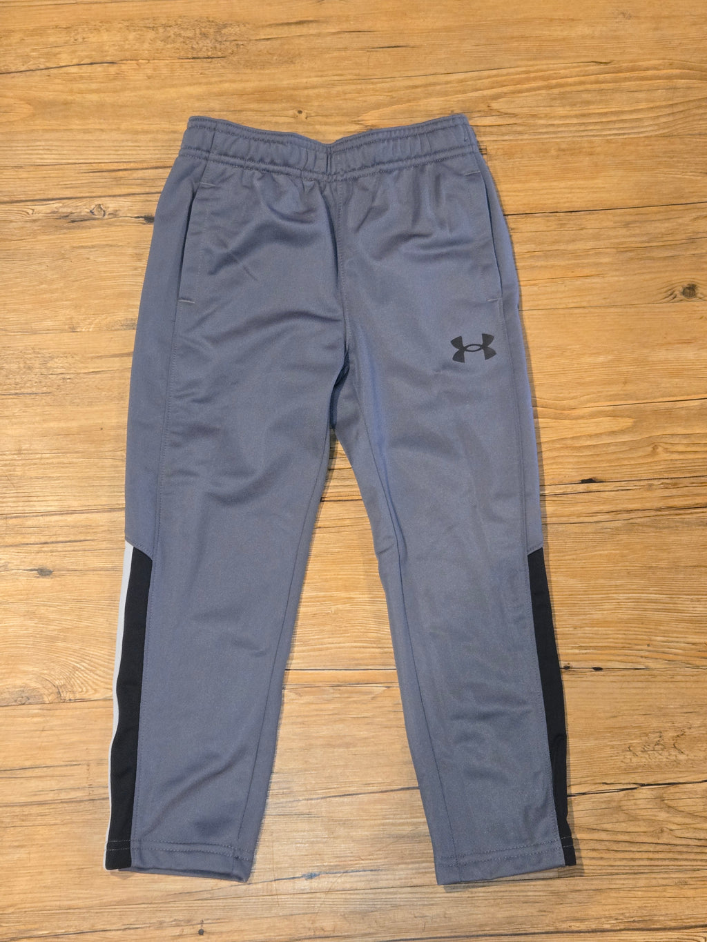 UA 021 Brawler Tapered Pant