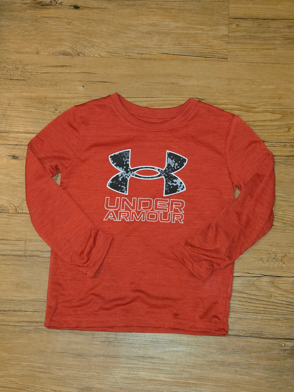 UA 621 Red Logo Tee