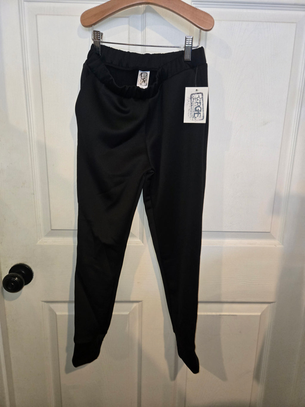 Black Solid Scuba Jogger