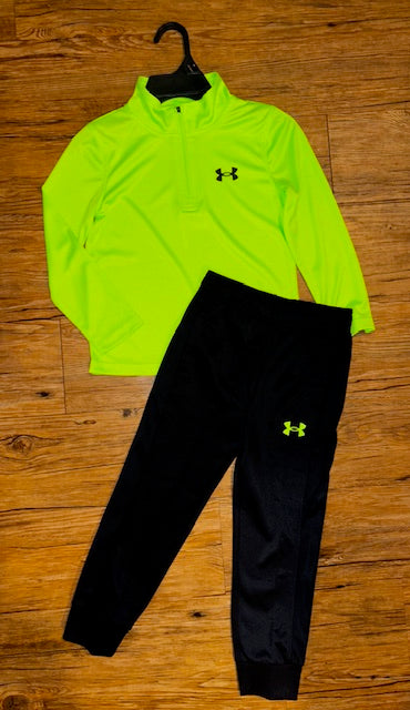 UA 321 Hyper Green 1/4 Zip Set