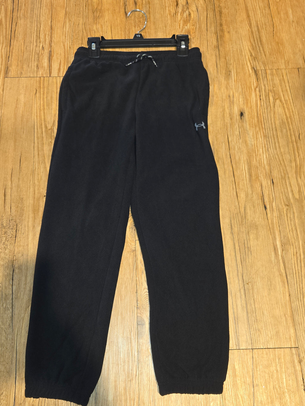 UA 001 Hundo Jogger