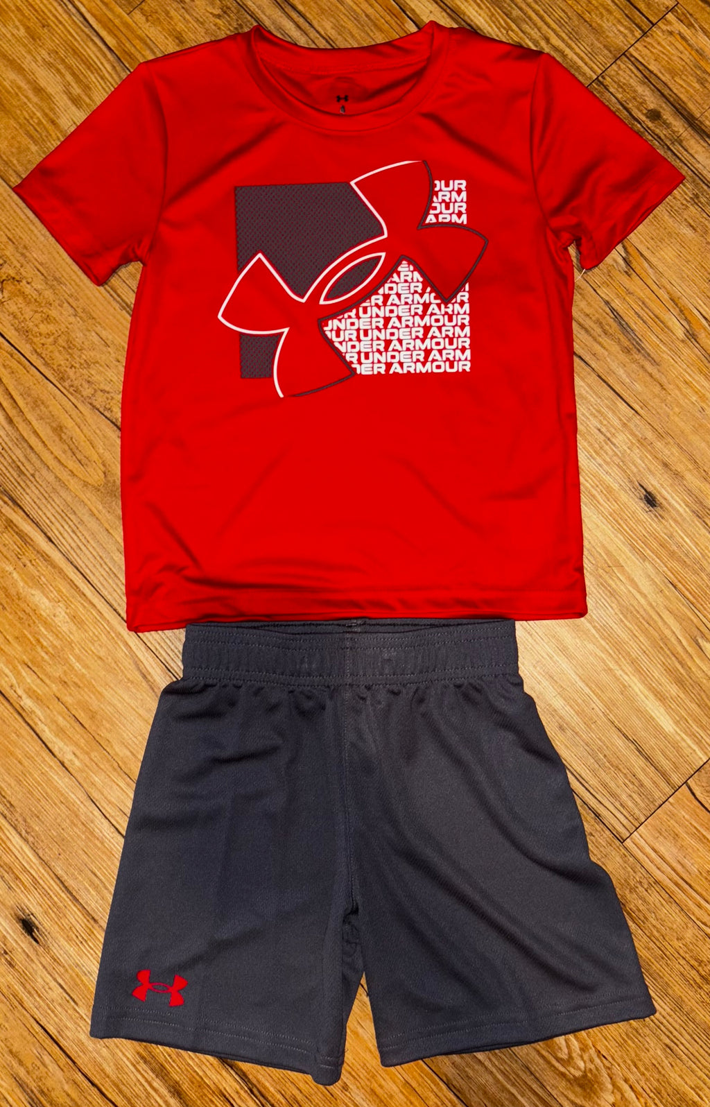 UA 621 Red Logo Set